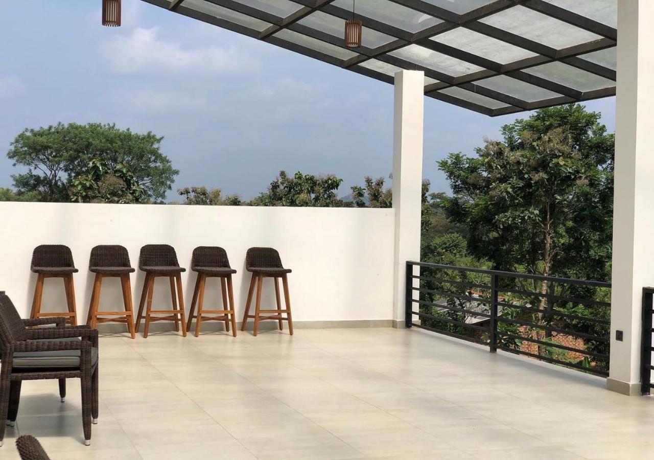 Atteriya Sigiriya Hotel Buitenkant foto