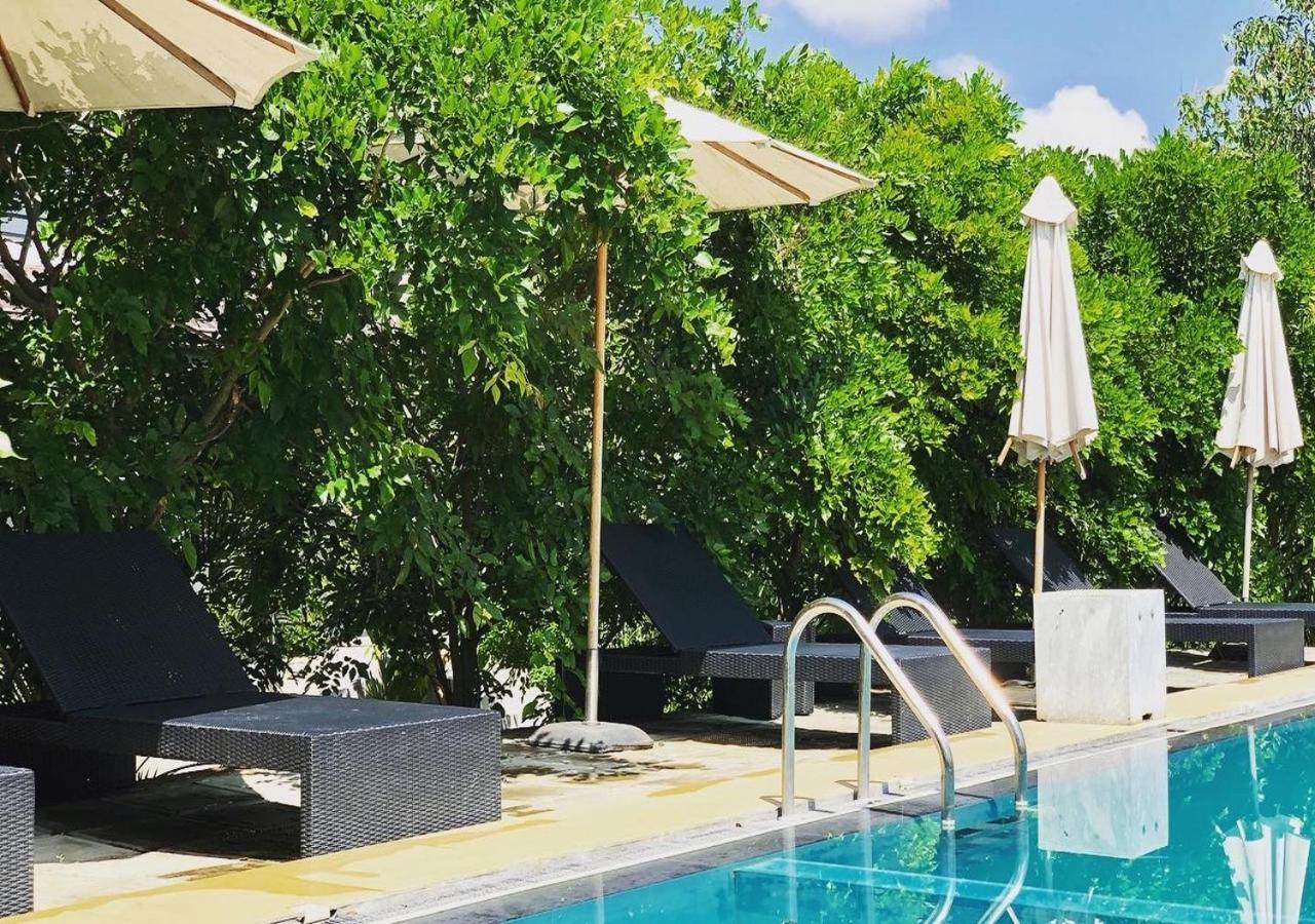 Atteriya Sigiriya Hotel Buitenkant foto