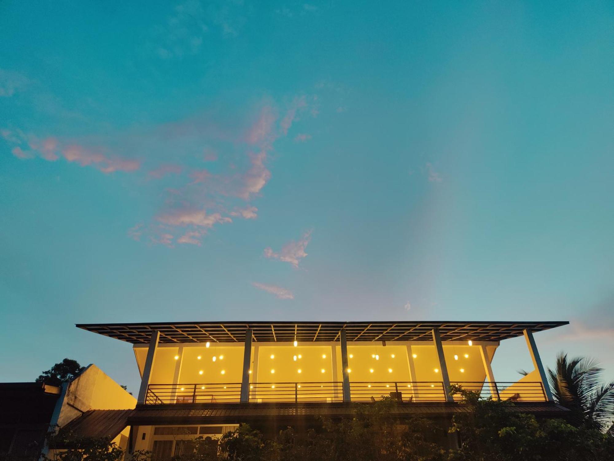 Atteriya Sigiriya Hotel Buitenkant foto